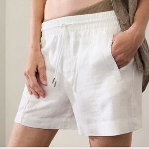NWT Retreat Athleta Linen Mid-Rise Short in White Size 10